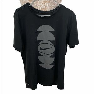 Men’s Nike Dri-Fit t-shirt sz Large
